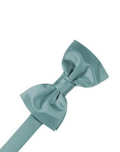 Load image into Gallery viewer, Jade Luxury Satin Bow Ties
