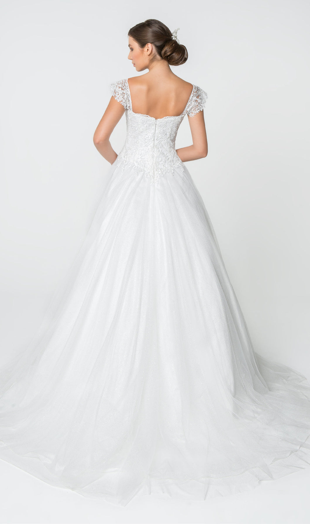 Style: STJJB2817