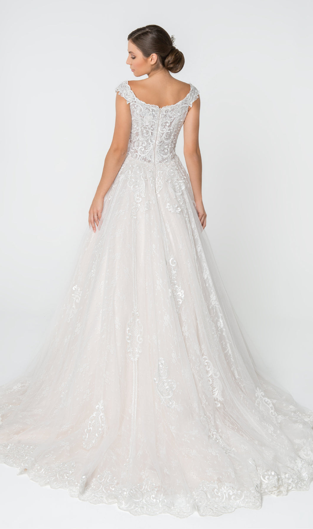 Style: STJJB2823