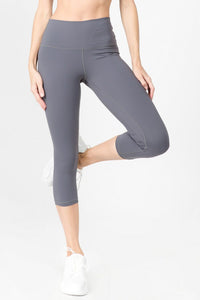 Women's Buttery Soft Capri Activewear Leggings