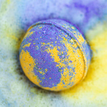 Load image into Gallery viewer, Heal - bath bomb
